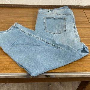 Size 20R J Jill Denim High Rise Straight Leg Crops Jean pull on.